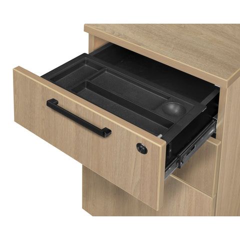 Noble Oak / 66 x 30