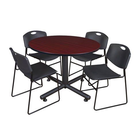 Mahogany / Black / 48 x 48 Round